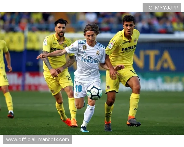 万博足球官网网站入口提供最新赛事资讯和全面的足球比赛直播服务